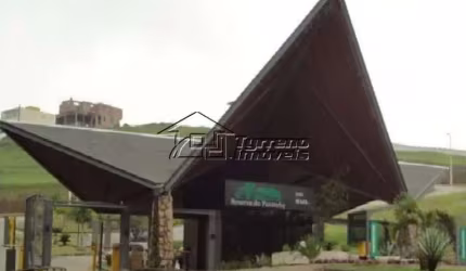 Terreno com 1.122,39m² na Reserva do Paratehy