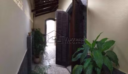 Oportunidade para Investidores - Casa Residencial/Comercial  na região central de Jacareí