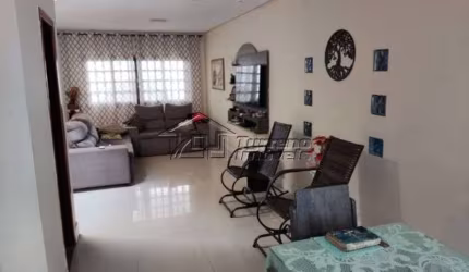 Ótimo Sobrado na zona norte de São José dos Campos