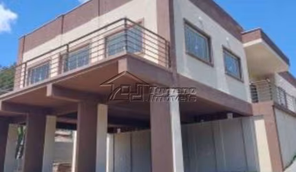 Casa em condomínio fechado em Jambeiro