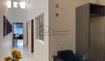Prédio Comercial em área mista no Jardim Satélite
