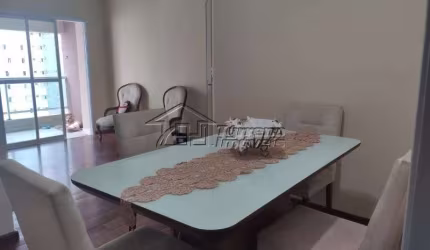 Apartamento no Jardim Aquarius com excelente localização