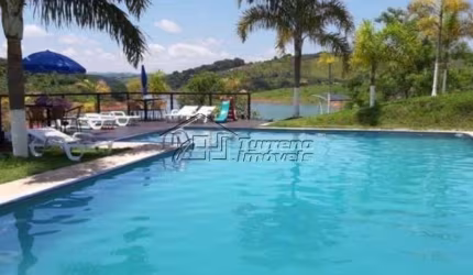 Lindo Sítio com 37.800m² na região de Jacareí - SP