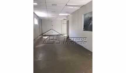 Ponto comercial com excelente localização no Urbanova