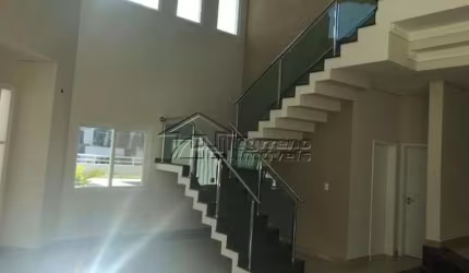 Casa de altíssimo padrão em condomínio fechado no Urbanova