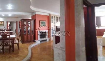 Apartamento com excelente localização próximo ao Shopping Colinas