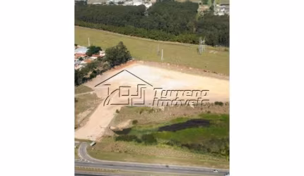 Área na Via Dutra (São José dos Campos)