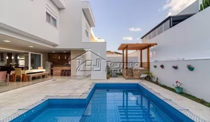 Casa no Urbanova com 4 suítes. Agende já uma visita!