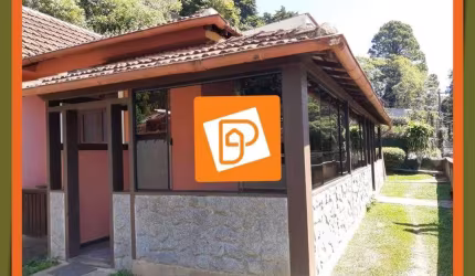 Casa com 3 quartos para locação no Quitandinha