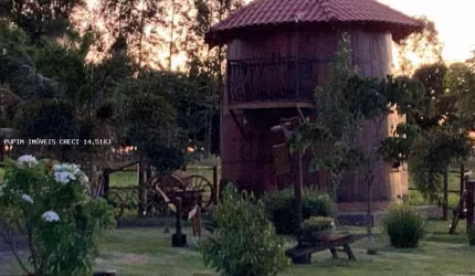 Chácara para Venda em Campo Grande, Rural, 3 dormitórios, 3 suítes, 4 banheiros, 10 vagas
