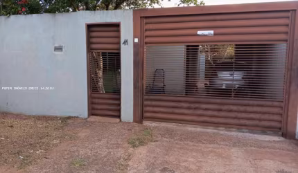 Casa para Venda em Campo Grande, Jardim Presidente, 3 dormitórios, 2 banheiros, 2 vagas