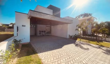 Casa em Condomínio para Venda em Holambra, Residencial Flor D Aldeia, 4 dormitórios, 4 suítes, 5 banheiros, 1 vaga