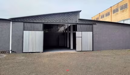 Galpão para Locação em Holambra, Parque Residencial dos Imigrantes, 2 banheiros