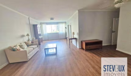 Apartamento no Itaim com 3 dormitórios e lazer