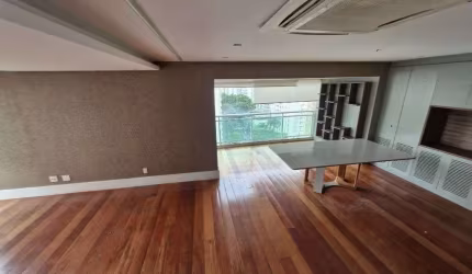 Cobertura em Moema Pássaros com espaço gourmet e espaço para recebr amigos