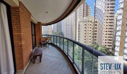 Apartamento com varandão na sala e próximo a escola Móbile!