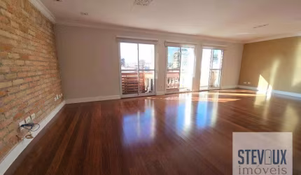 Apartamento para locação em frente a pracinha da Vila Nova Conceição!