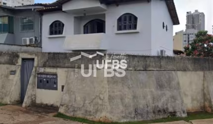 0 - Casa 5 quartos, sendo 1 suíte