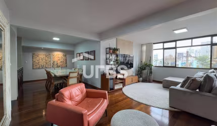 Apartamento no edifício Edith