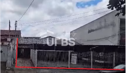 ÁREA COMERCIAL PROX AO HIPER MOREIRA