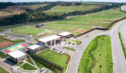 Terreno de 300m² no Condomínio Jardins Bolonha em Senador Canedo