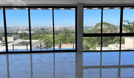 Luxuoso Sobrado com 4 Suítes e Vista Infinita no Portal do Sol Mendanha