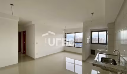 Muy Bueno - Apartamento 3 quartos, sendo 1 suíte