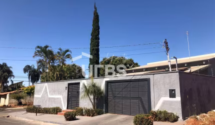 Casa terra no Jardim Califórnia - 340,85 m2 , 2 suítes