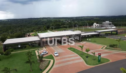 Lote a venda no Condomínio Jardins Capri