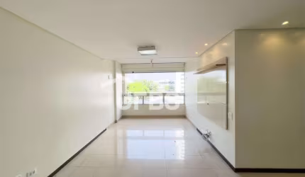 Apartamento de 03 quartos com suíte no Alto da Glória