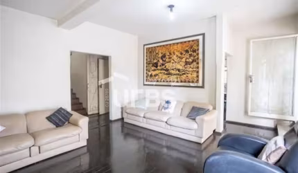 CASA 7 QUARTOS 3 SUITES A VENDA NO ST AEROPORTO