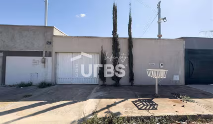 CASA TERREA COM 3 QUARTOS SENDO 1 SUITE - 15 MINUTOS DO PASSEIO DAS AGUAS