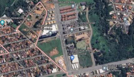 Área comercial - 21 lotes