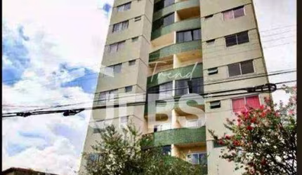 Apartamento à venda com 2 quartos (1 suíte) próximo à Praça da Cemaco