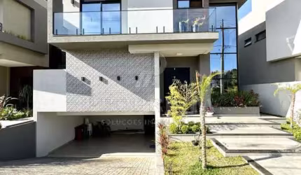 Sobrado - Condomínio Alphaville