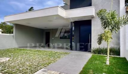 Casa Condomínio EOS
