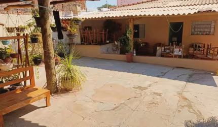 Casa para Venda em Presidente Prudente, Vila Formosa, 2 dormitórios, 1 banheiro, 2 vagas