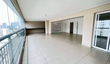 Apartamento Luxuoso alto Padrão Splendor Brooklin , 213m, 3 vagas 4 suites, melhor do Brooklin.