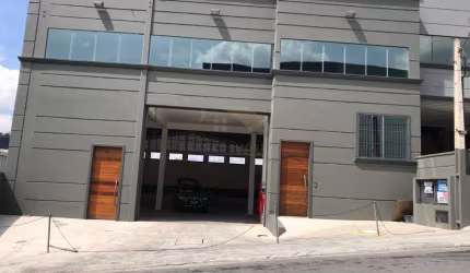 Galpão para Venda em Cajamar, GUATURINHO, 2 banheiros