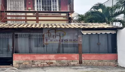 Casa em Condomínio à Venda em Cabo Frio-RJ, Parque Burle: 2 Quartos, 1 Sala, 2 Banheiros, 1 Vaga de Garagem.