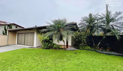 Casa com 4 quartos, Santo Antônio, Joinville, Cod: 282