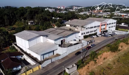 Galpão, Bom Retiro, Joinville - R$ 7.3 mi, Cod: 303