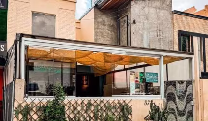 Casa para Locação em São Paulo, Vila Nova Conceição, 4 banheiros, 2 vagas