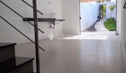 Sobrado para Venda em Santo André, Vila Guiomar, 3 dormitórios, 3 suítes, 4 banheiros, 4 vagas