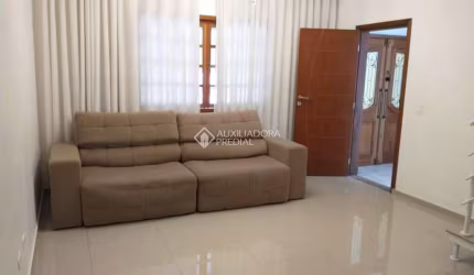 Casa para Venda em São Bernardo do Campo, Rio Grande, 4 dormitórios, 1 suíte, 4 banheiros, 2 vagas