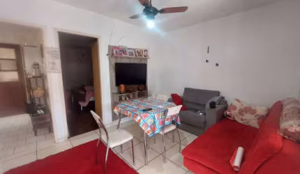 Casa para Venda em Porto Alegre, Morro Santana, 2 dormitórios, 1 suíte, 1 banheiro, 1 vaga