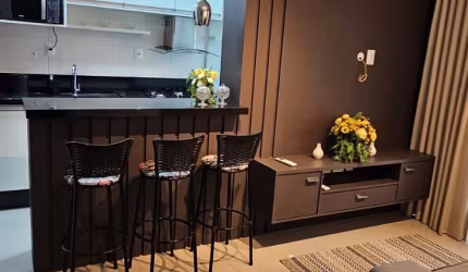 APARTAMENTO NO EDIFÍCIO URBANIT