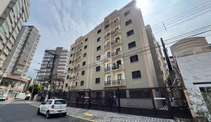 APARTAMENTO 01 DORMITÓRIO, SACADA, ELEVADOR E 01 VAGA. CAIÇARA, PRAIA GRANDE SP.