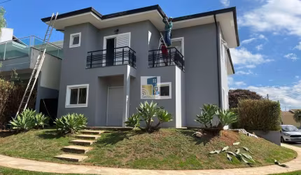 Sobrado à venda no bairro Jardim Alto da Colina - Valinhos/SP