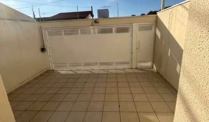 Casa para Locação em Mogi das Cruzes, Vila Lavínia, 3 dormitórios, 3 banheiros, 2 vagas